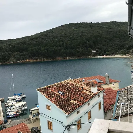 Tarcizio 3*