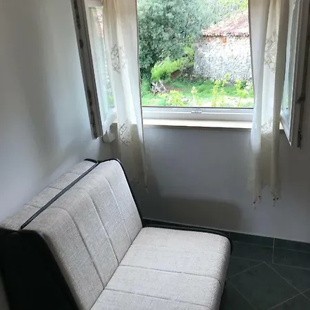 Tarcizio 3*